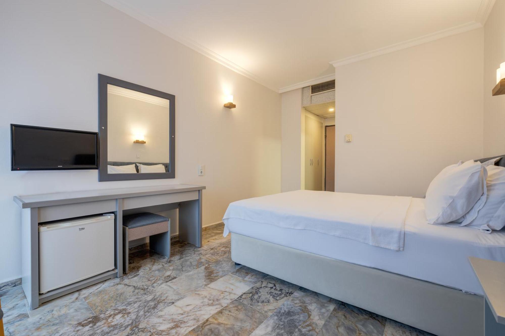 Hanedan Beach Hotel Фоча Экстерьер фото