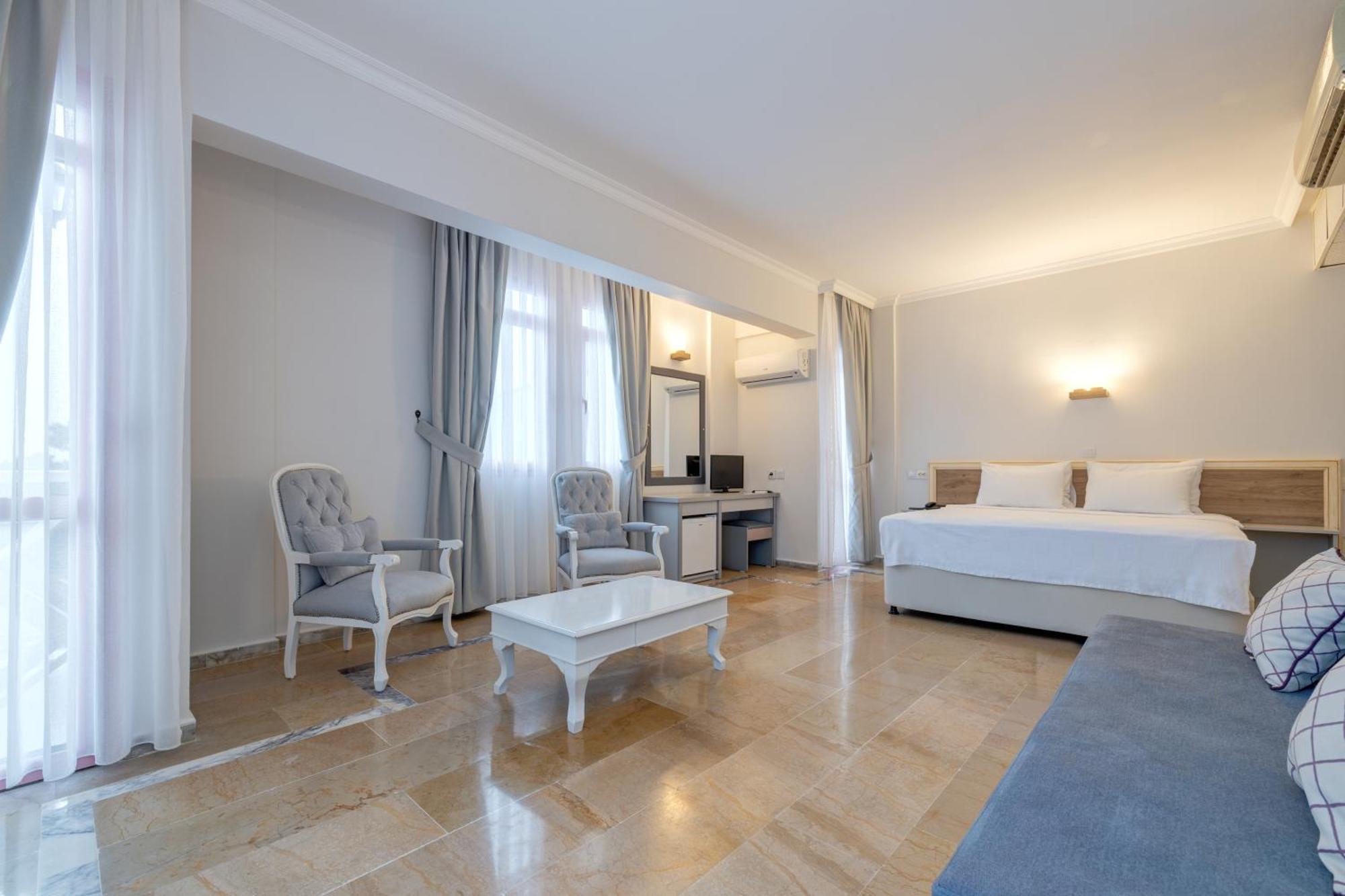 Hanedan Beach Hotel Фоча Экстерьер фото