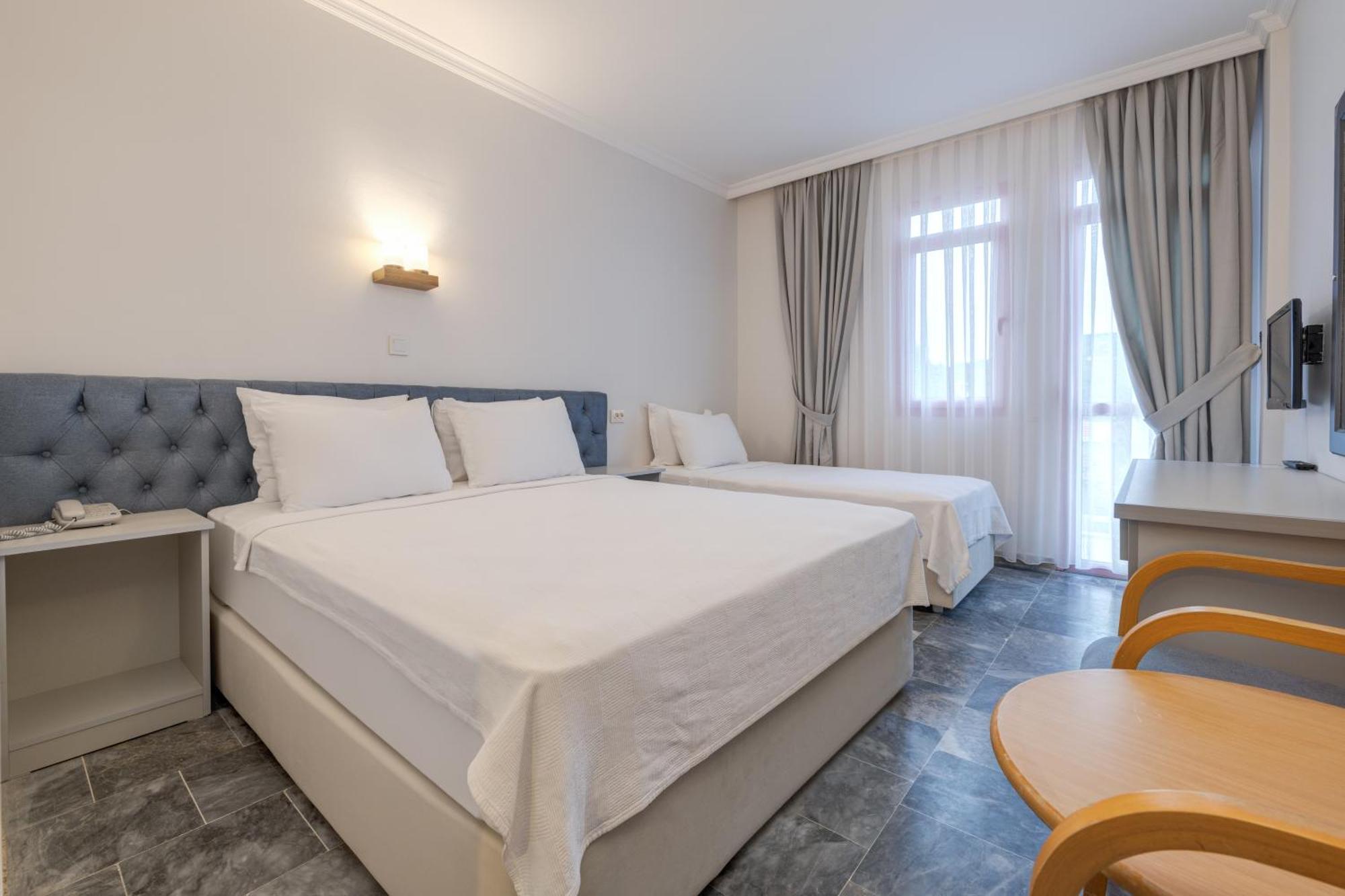 Hanedan Beach Hotel Фоча Экстерьер фото