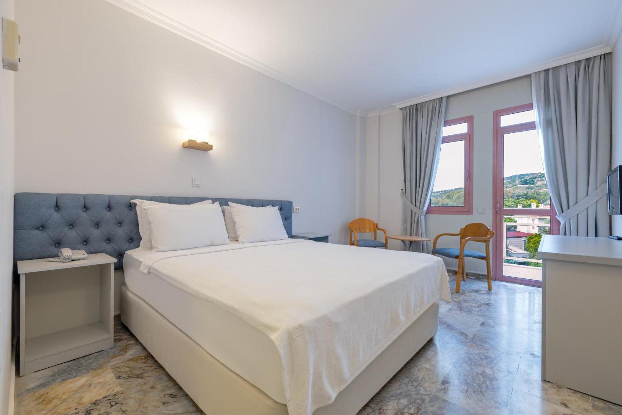 Hanedan Beach Hotel Фоча Экстерьер фото
