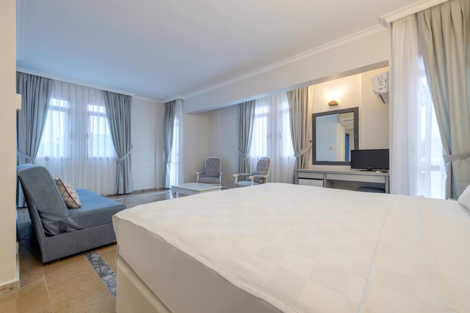 Hanedan Beach Hotel Фоча Экстерьер фото