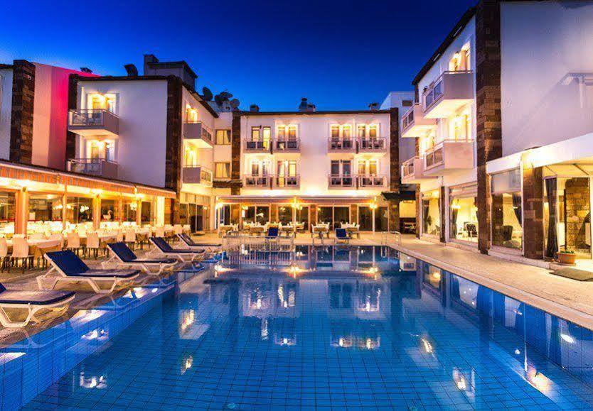 Hanedan Beach Hotel Фоча Экстерьер фото